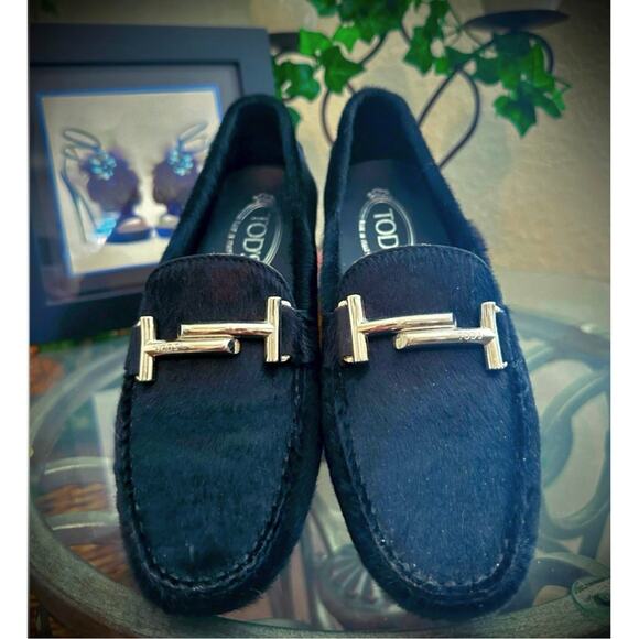 NEW TOD's Silver Double T BLACK PONY HAIR Leather Gommino Driving Shoes 38  US 8 - Picture 3 of 15